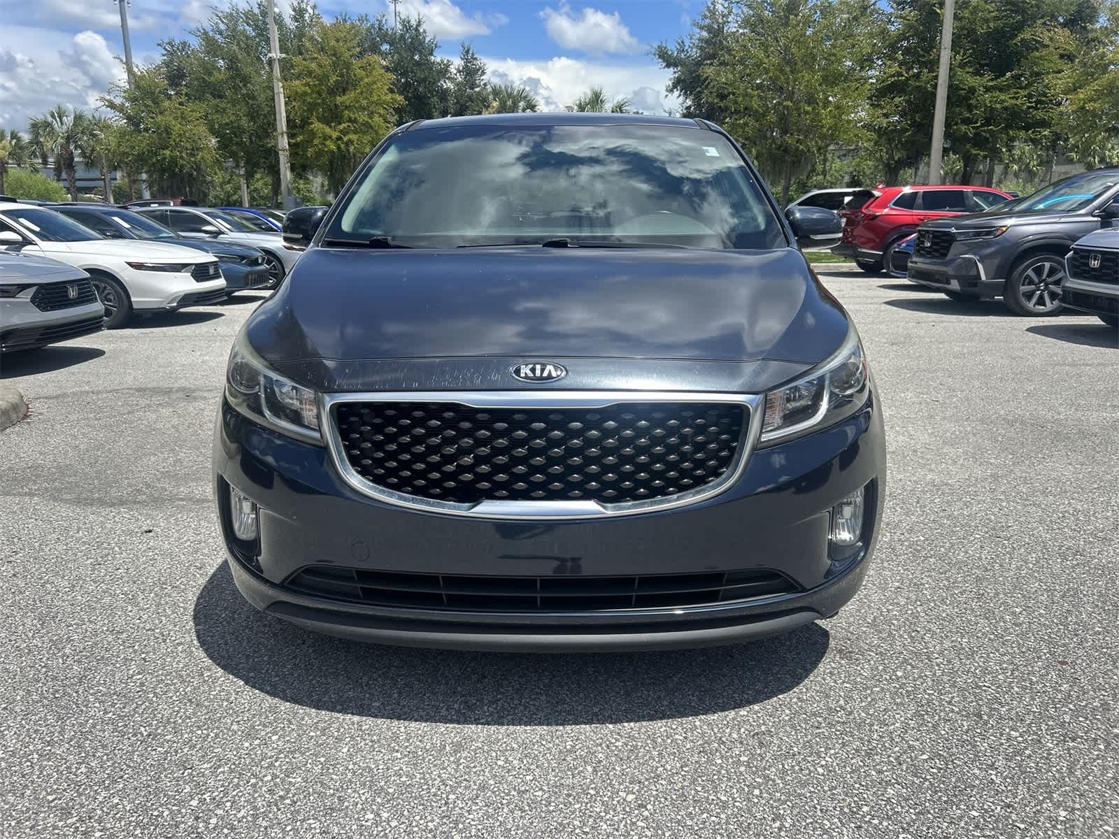 Thumbnail: 2015 Kia Sedona - 9