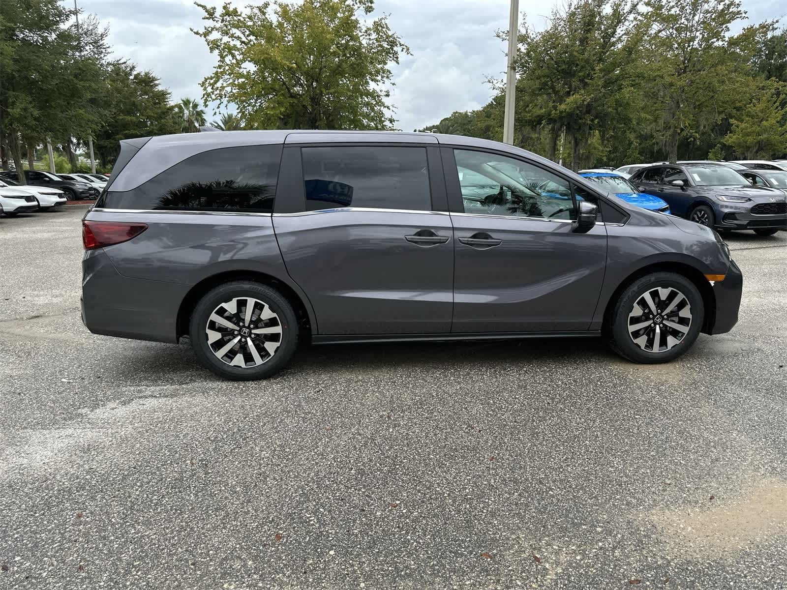 Thumbnail: 2026 Honda Odyssey - 7