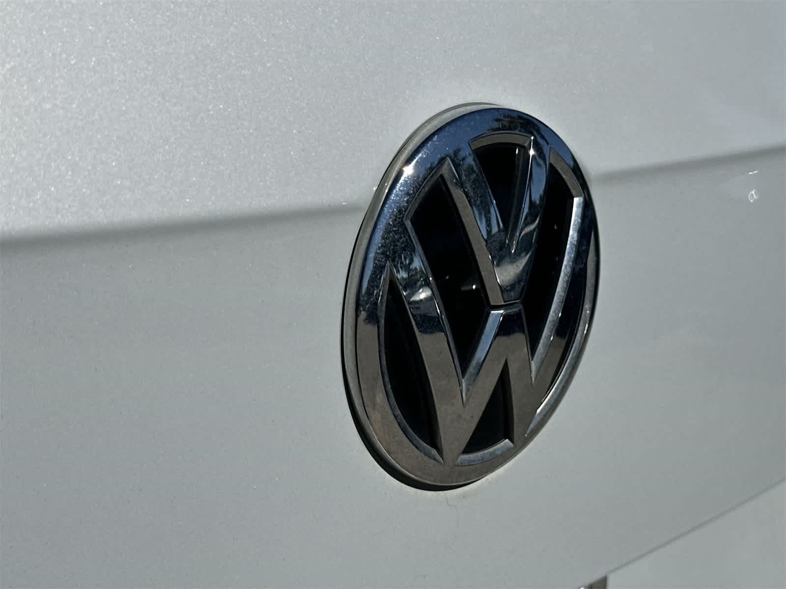 Thumbnail: 2019 Volkswagen Tiguan - 10