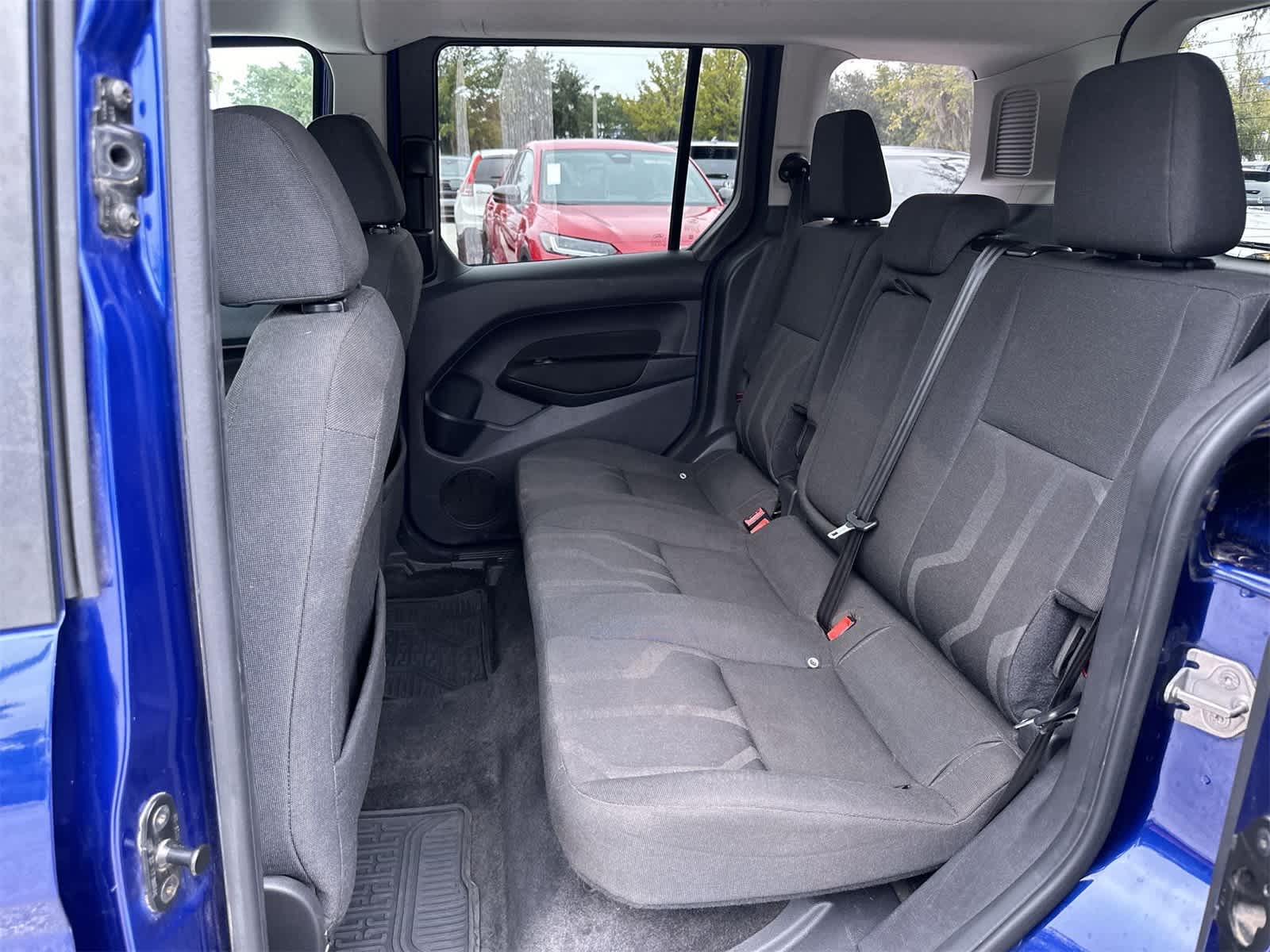 Thumbnail: 2018 Ford Transit Series - 15