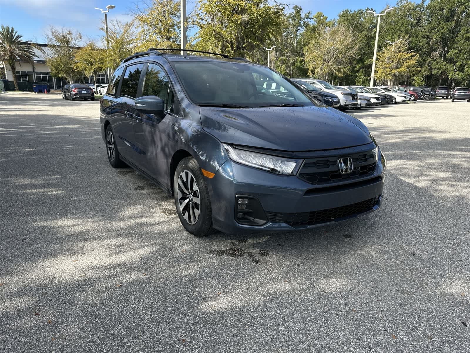 Thumbnail: 2026 Honda Odyssey - 8