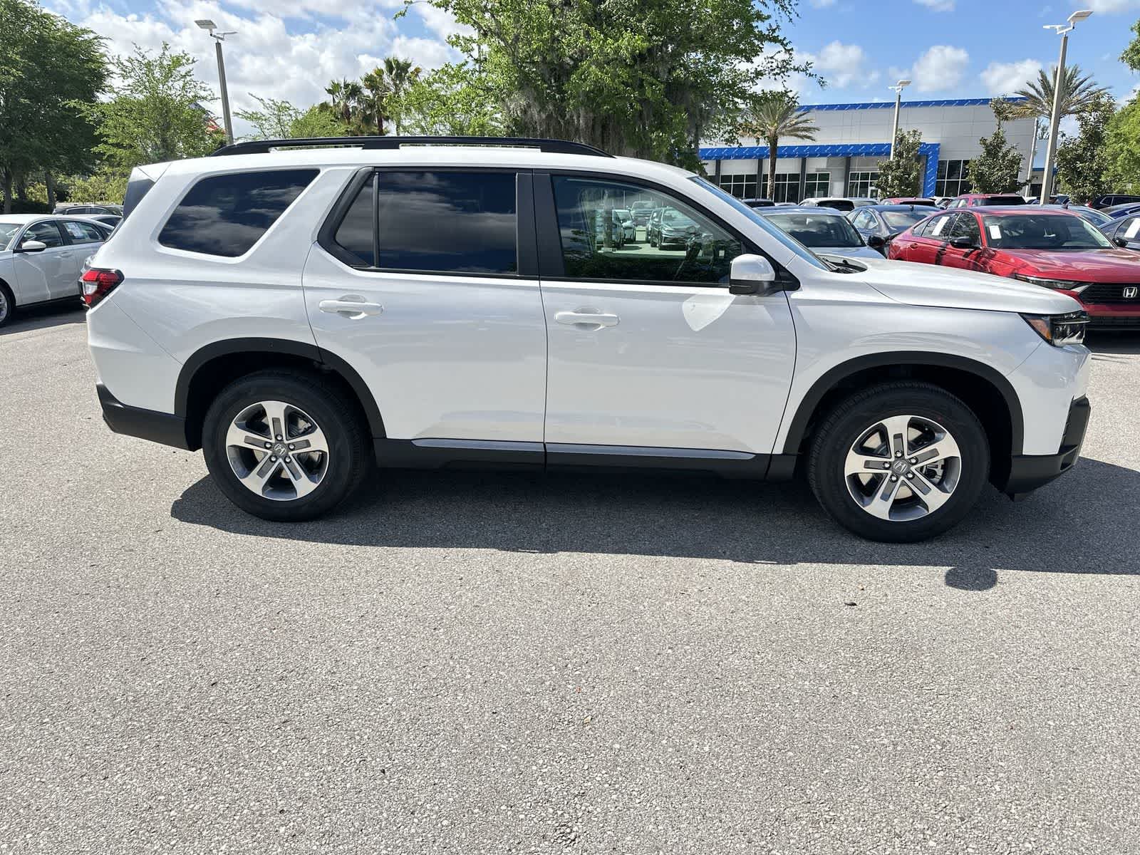 Thumbnail: 2026 Honda Pilot - 7
