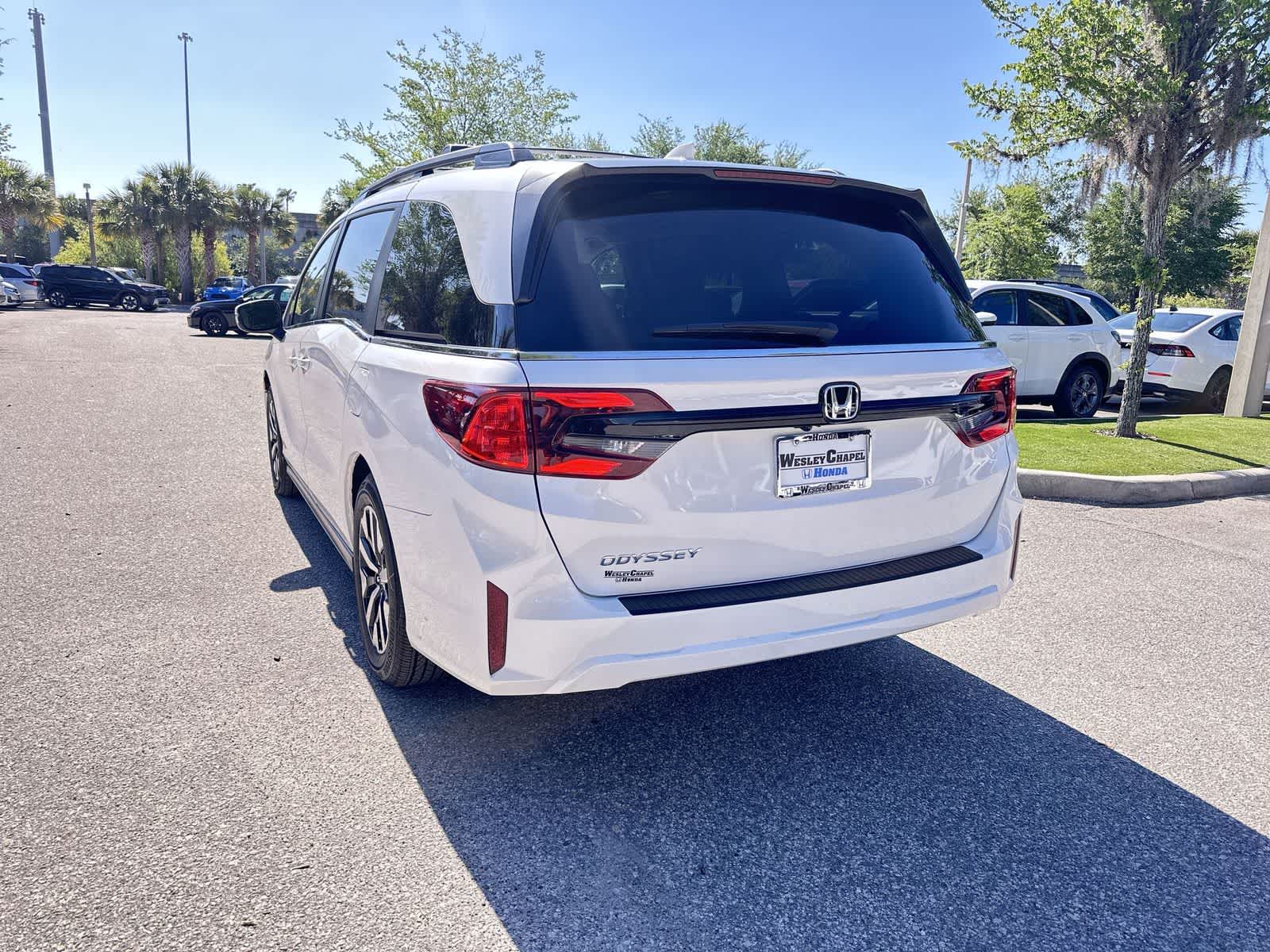 Thumbnail: 2026 Honda Odyssey - 4
