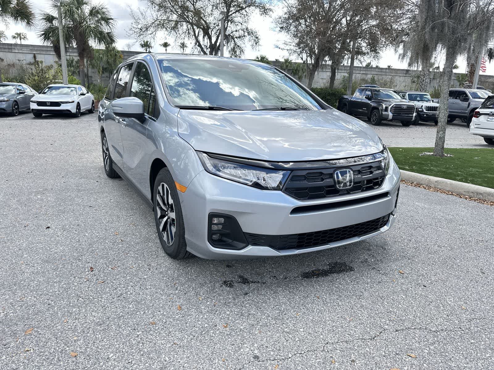 Thumbnail: 2026 Honda Odyssey - 8