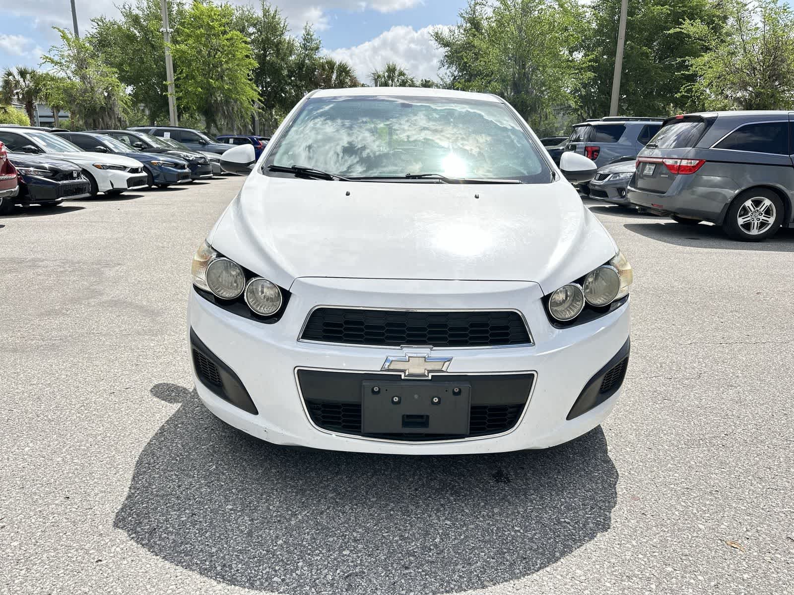 Thumbnail: 2014 Chevrolet Sonic - 9