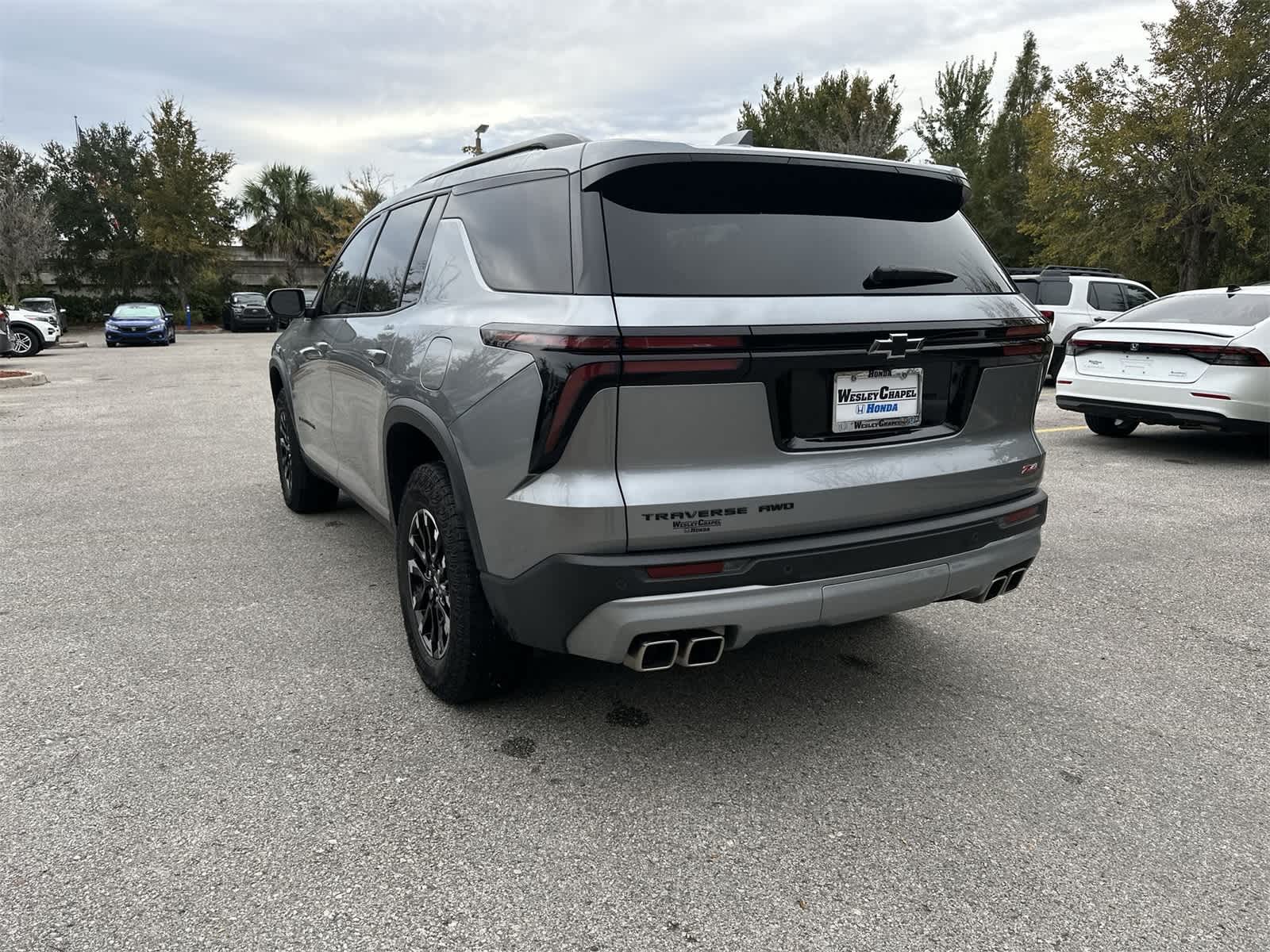 Thumbnail: 2024 Chevrolet Traverse - 4