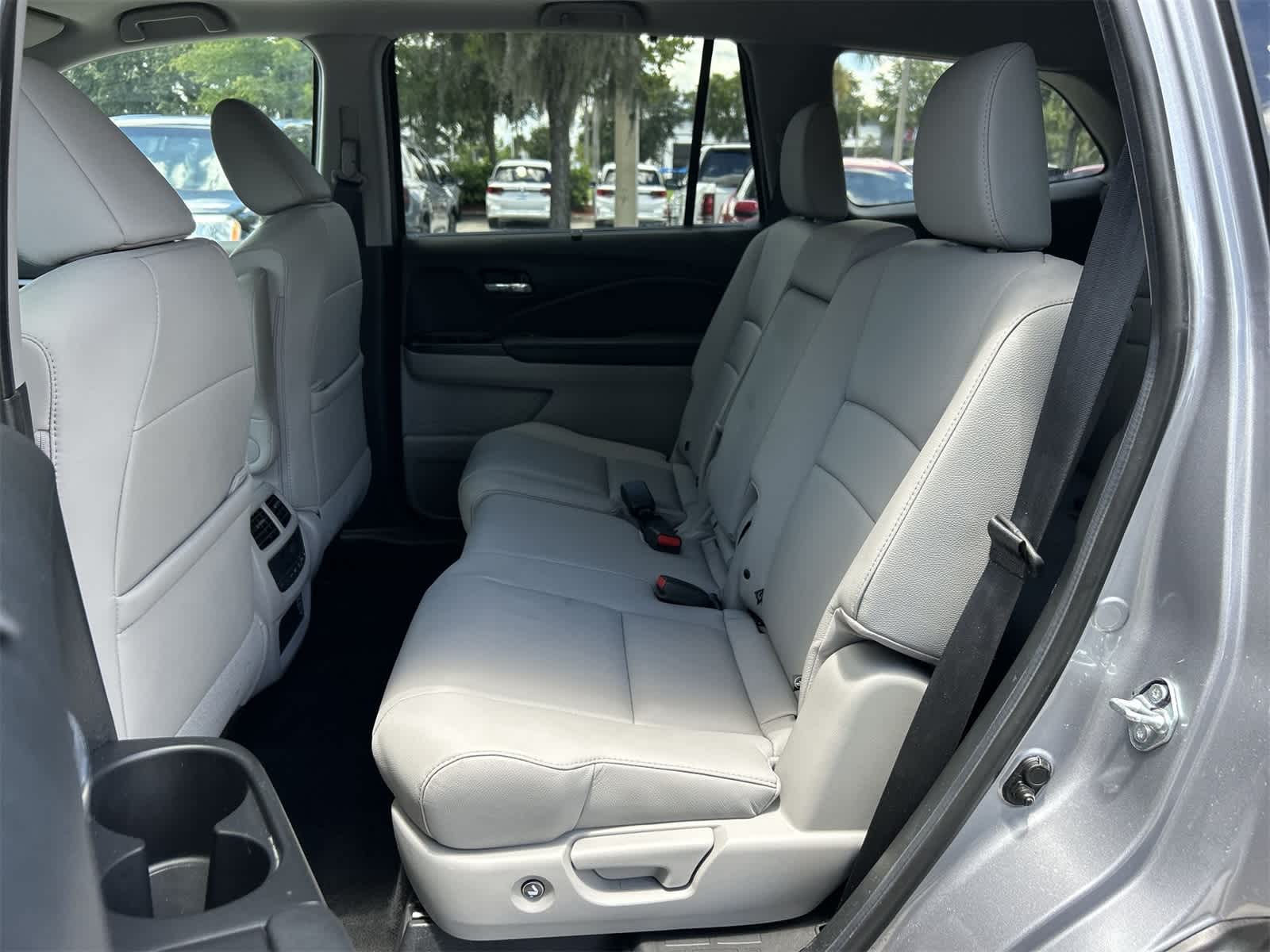 Thumbnail: 2022 Honda Pilot - 15