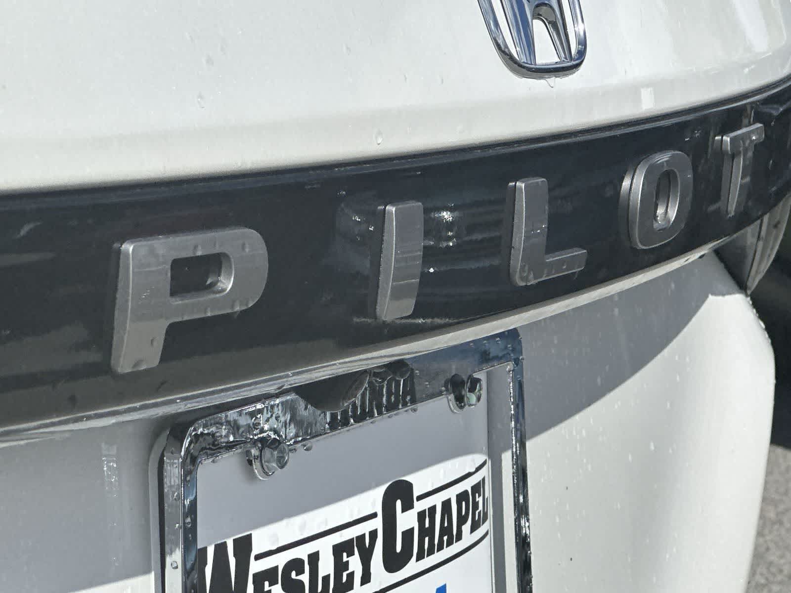 Thumbnail: 2026 Honda Pilot - 11