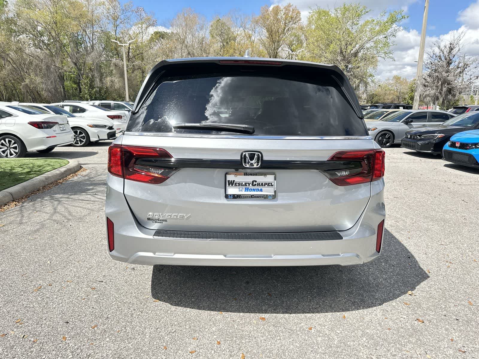 Thumbnail: 2026 Honda Odyssey - 5