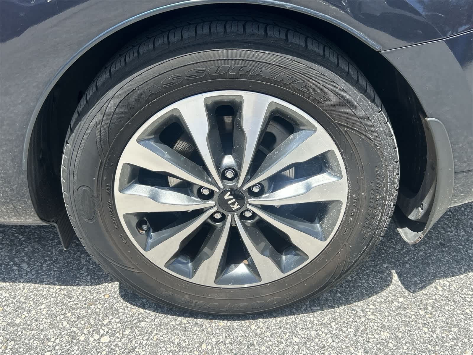 Thumbnail: 2015 Kia Sedona - 12