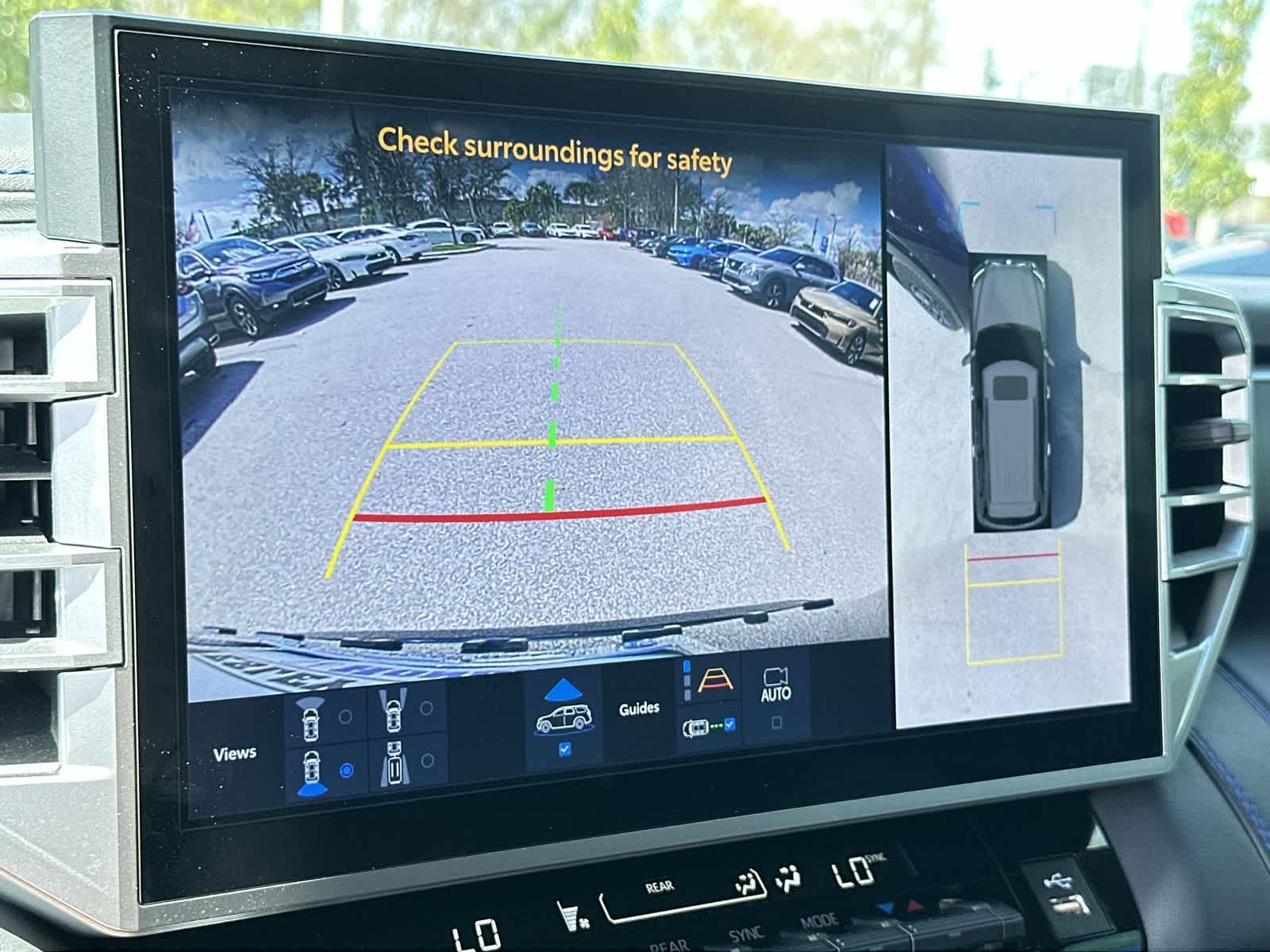 Thumbnail: 2024 Toyota Sequoia - 20