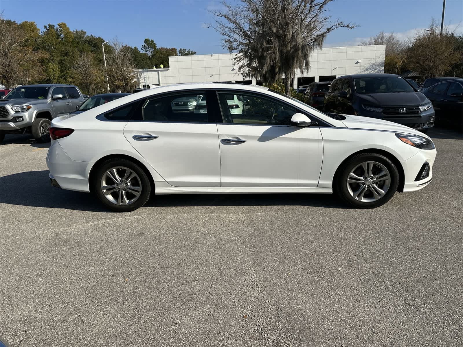 Thumbnail: 2018 Hyundai Sonata - 7