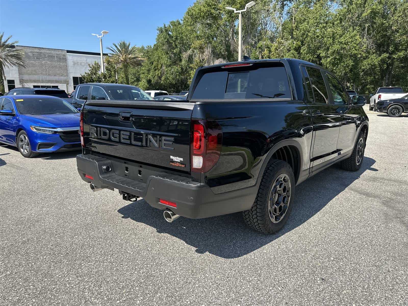 Thumbnail: 2025 Honda Ridgeline - 6