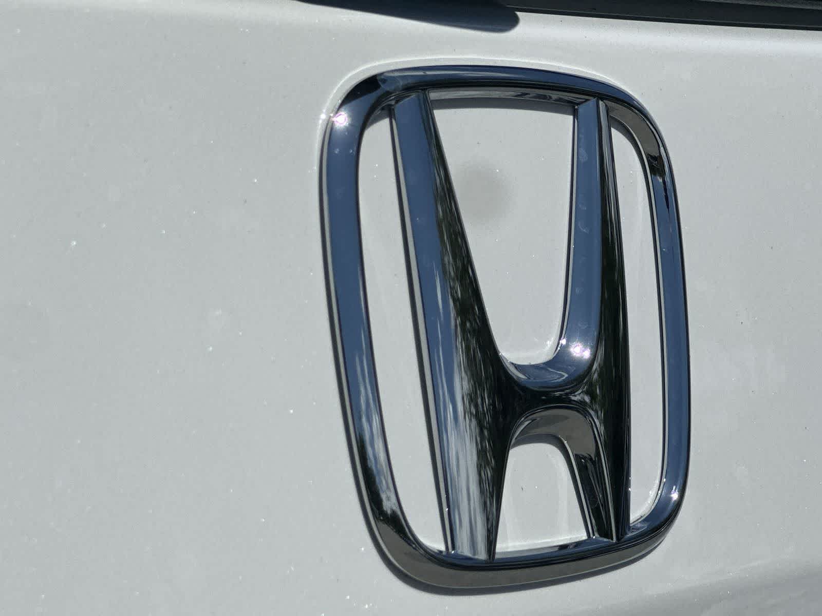 Thumbnail: 2026 Honda Pilot - 10