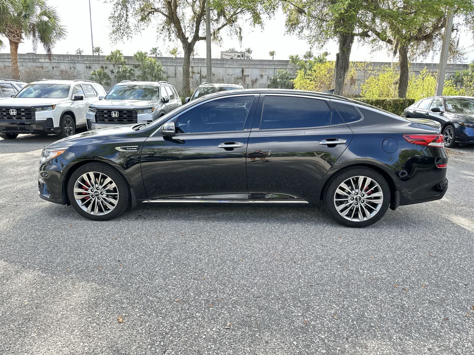 Thumbnail: 2019 Kia Optima - 3