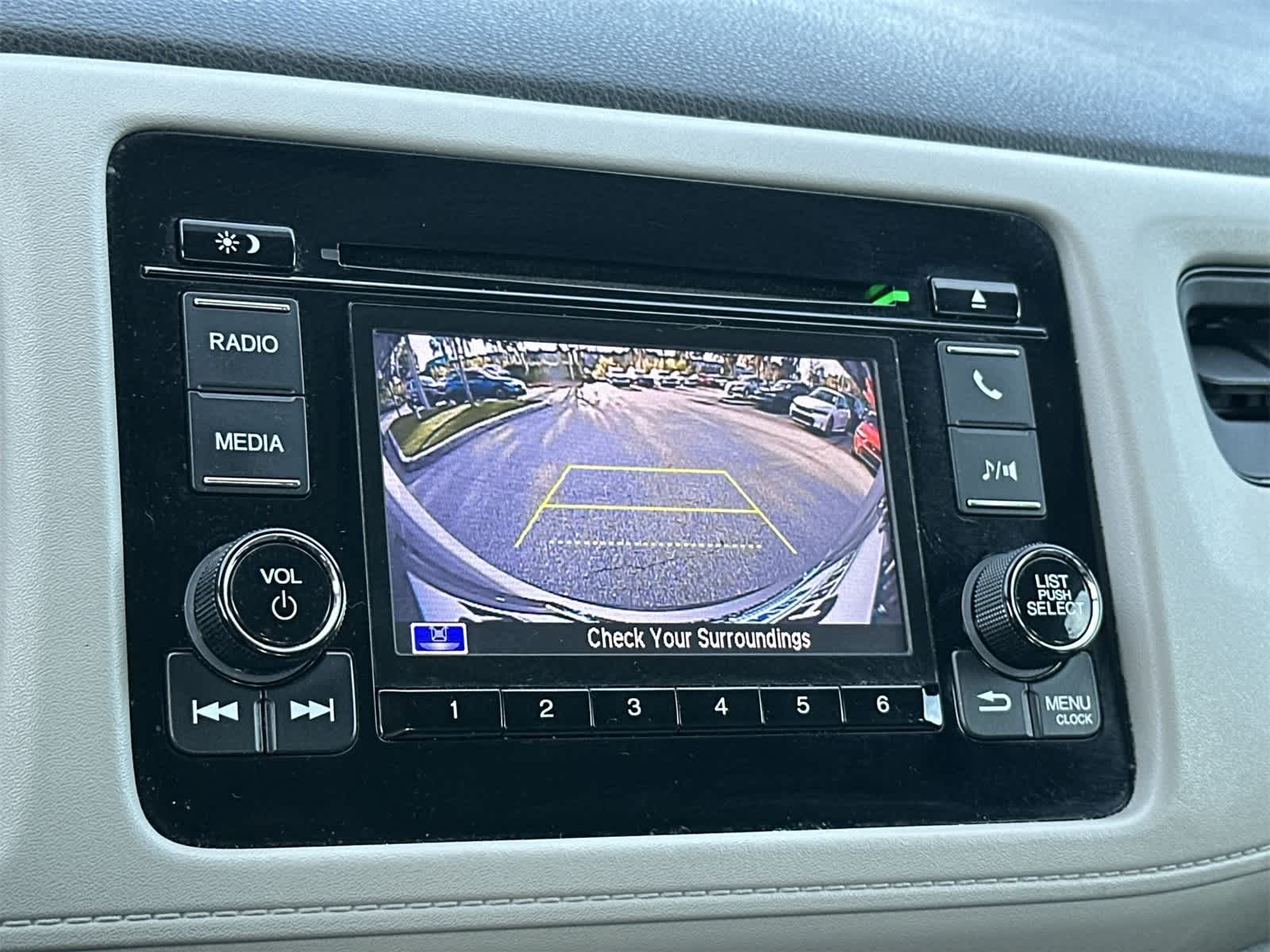 Thumbnail: 2022 Honda HR-V - 20