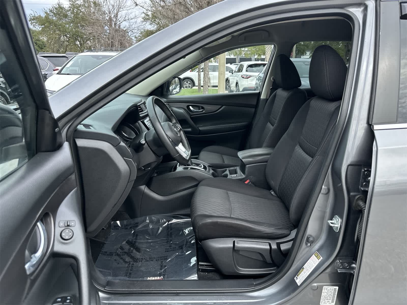 Thumbnail: 2019 Nissan Rogue - 2