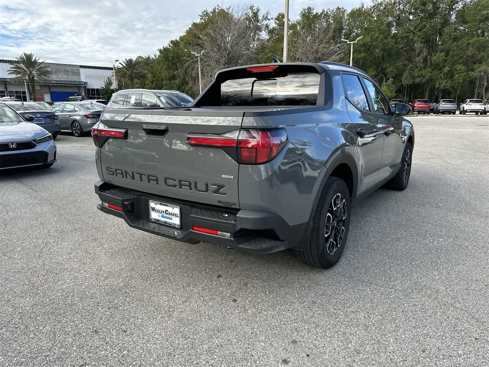 Thumbnail: 2023 Hyundai Santa Cruz - 6