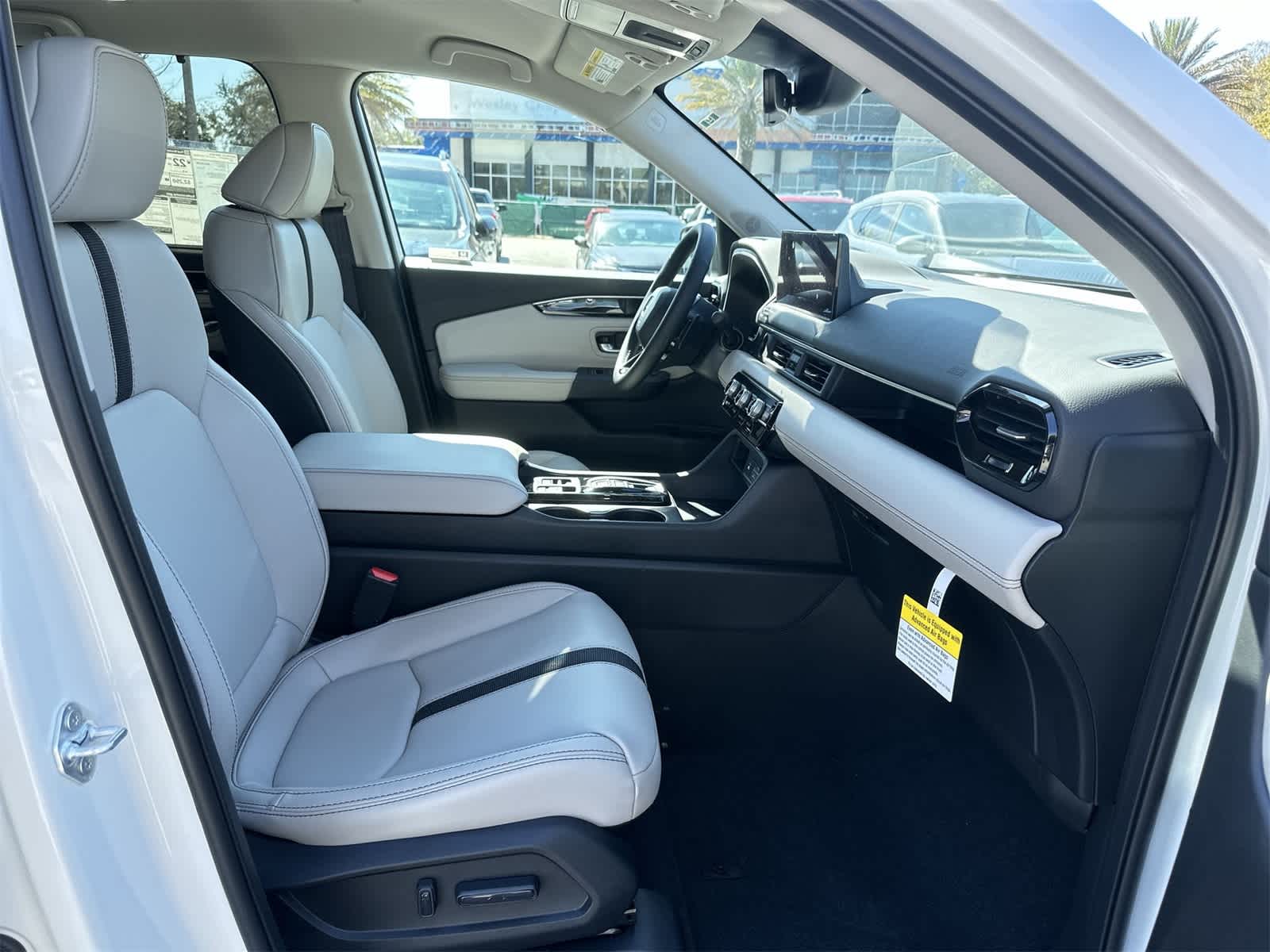 Thumbnail: 2026 Honda Pilot - 17