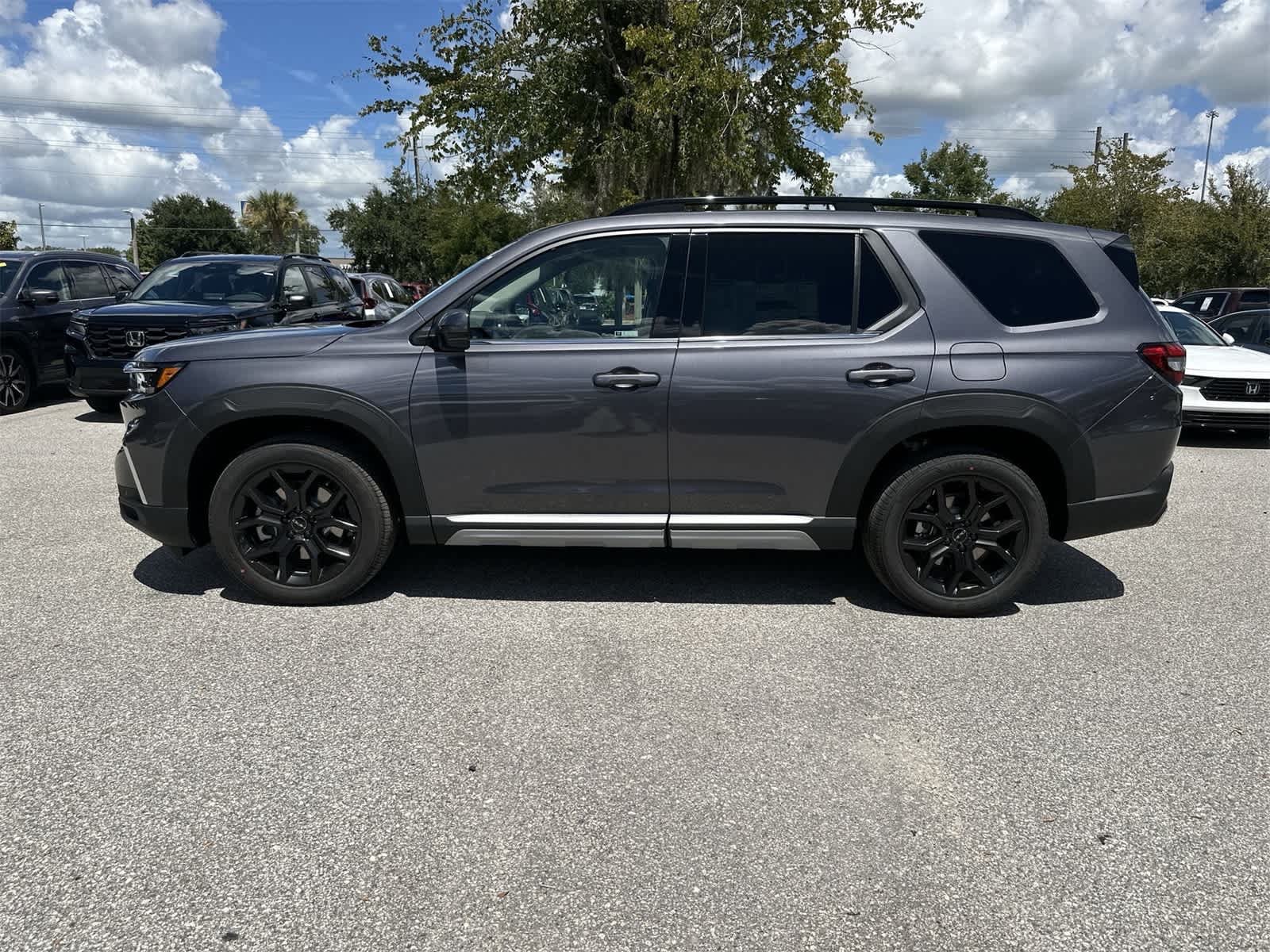 Thumbnail: 2025 Honda Pilot - 3