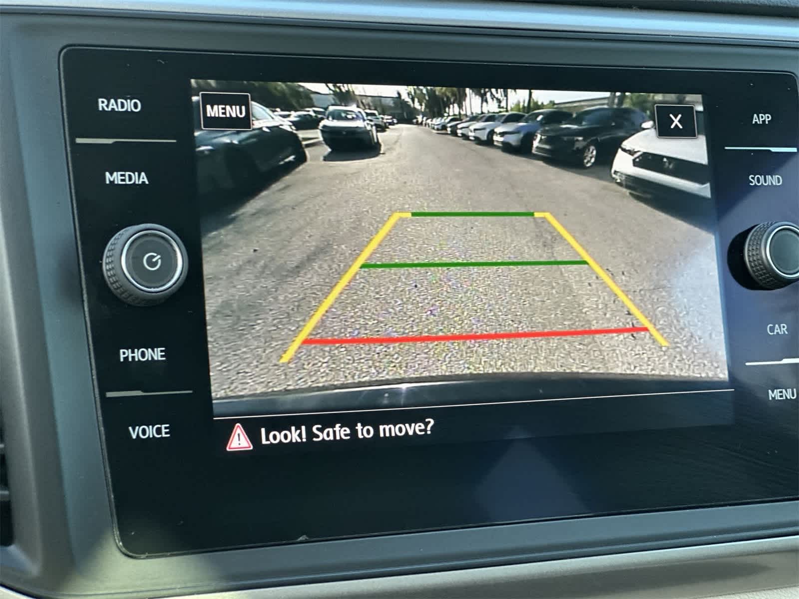 Thumbnail: 2021 Volkswagen Atlas - 20