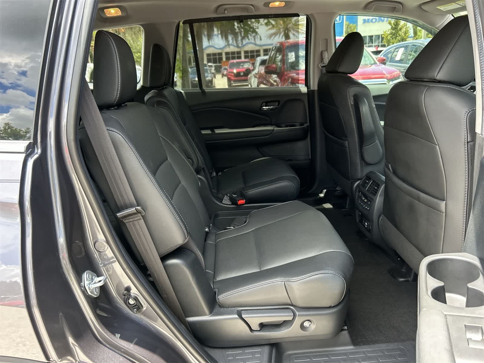 Thumbnail: 2022 Honda Pilot - 15