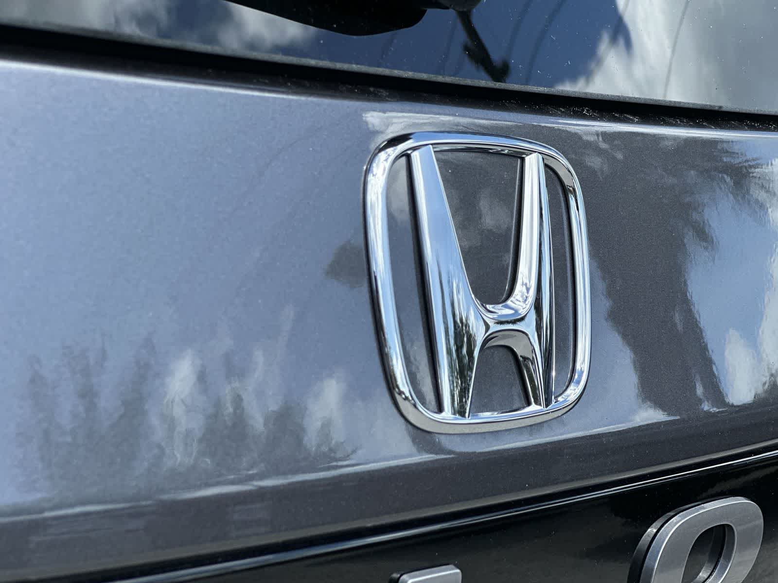 Thumbnail: 2026 Honda Pilot - 10