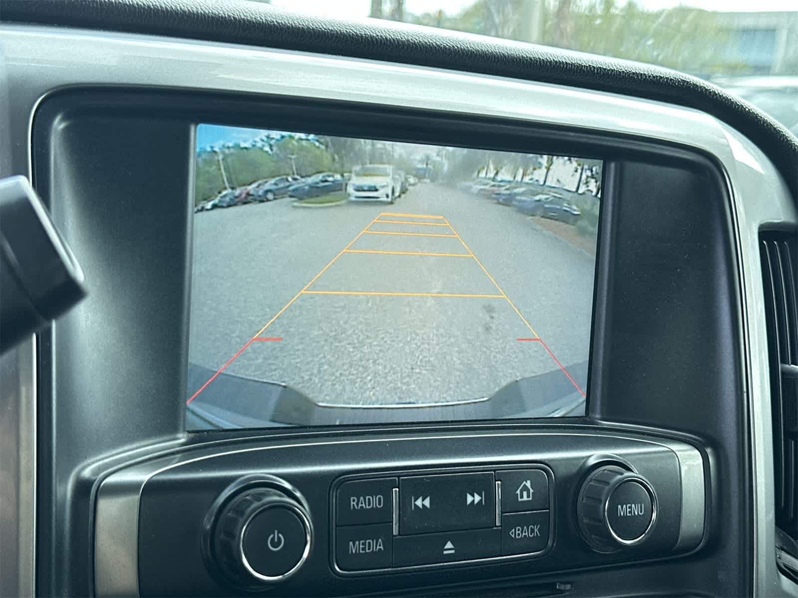 Thumbnail: 2015 Chevrolet Silverado 1500 - 20