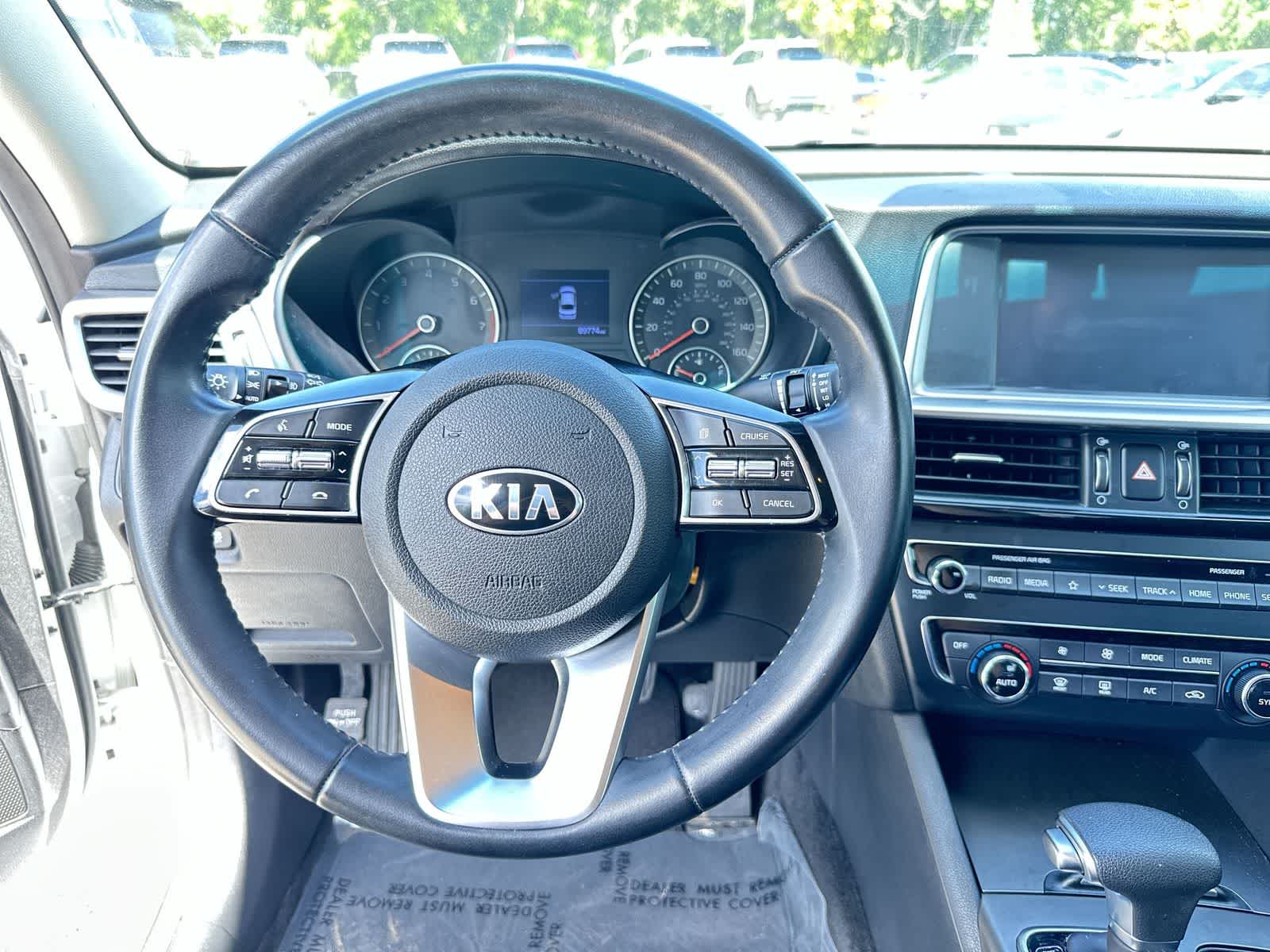 Thumbnail: 2019 Kia Optima - 18