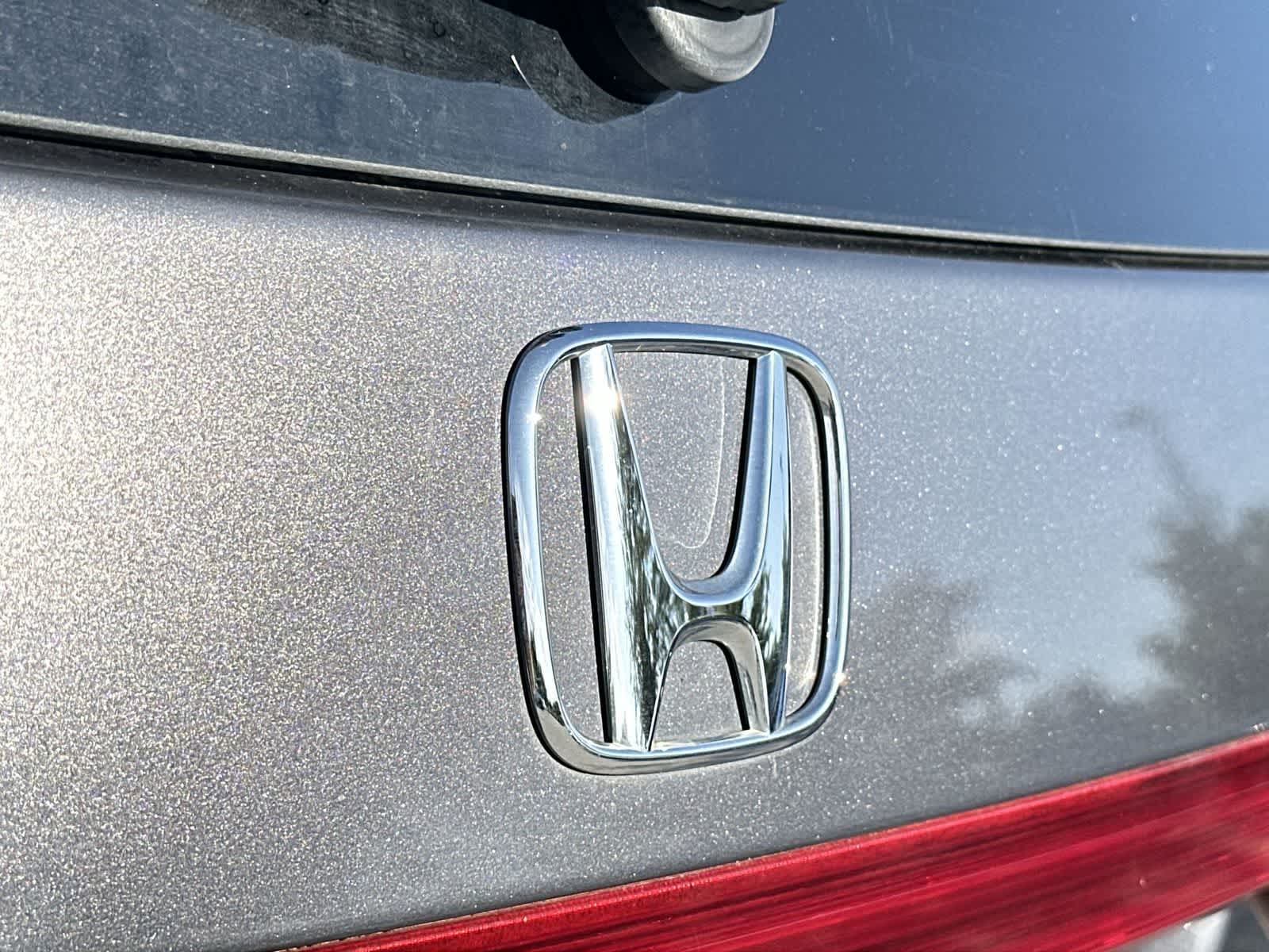 Thumbnail: 2014 Honda Odyssey - 10