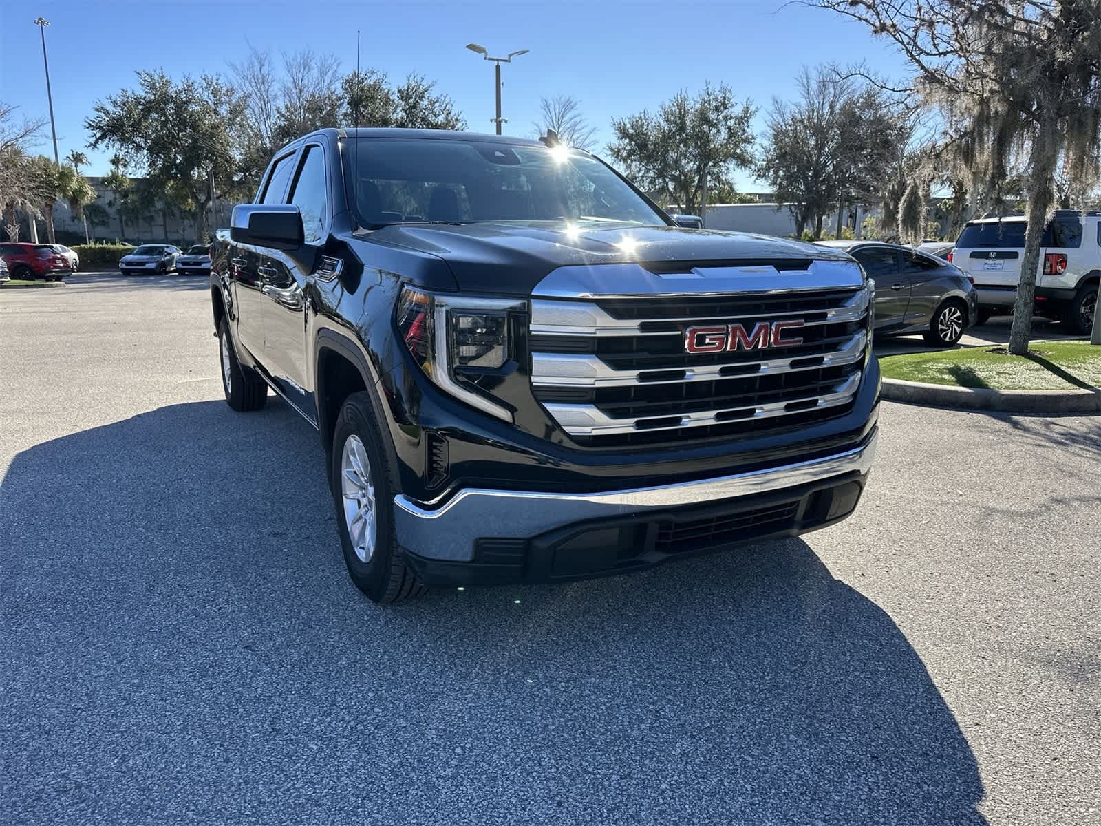 Thumbnail: 2024 GMC Sierra 1500 - 8