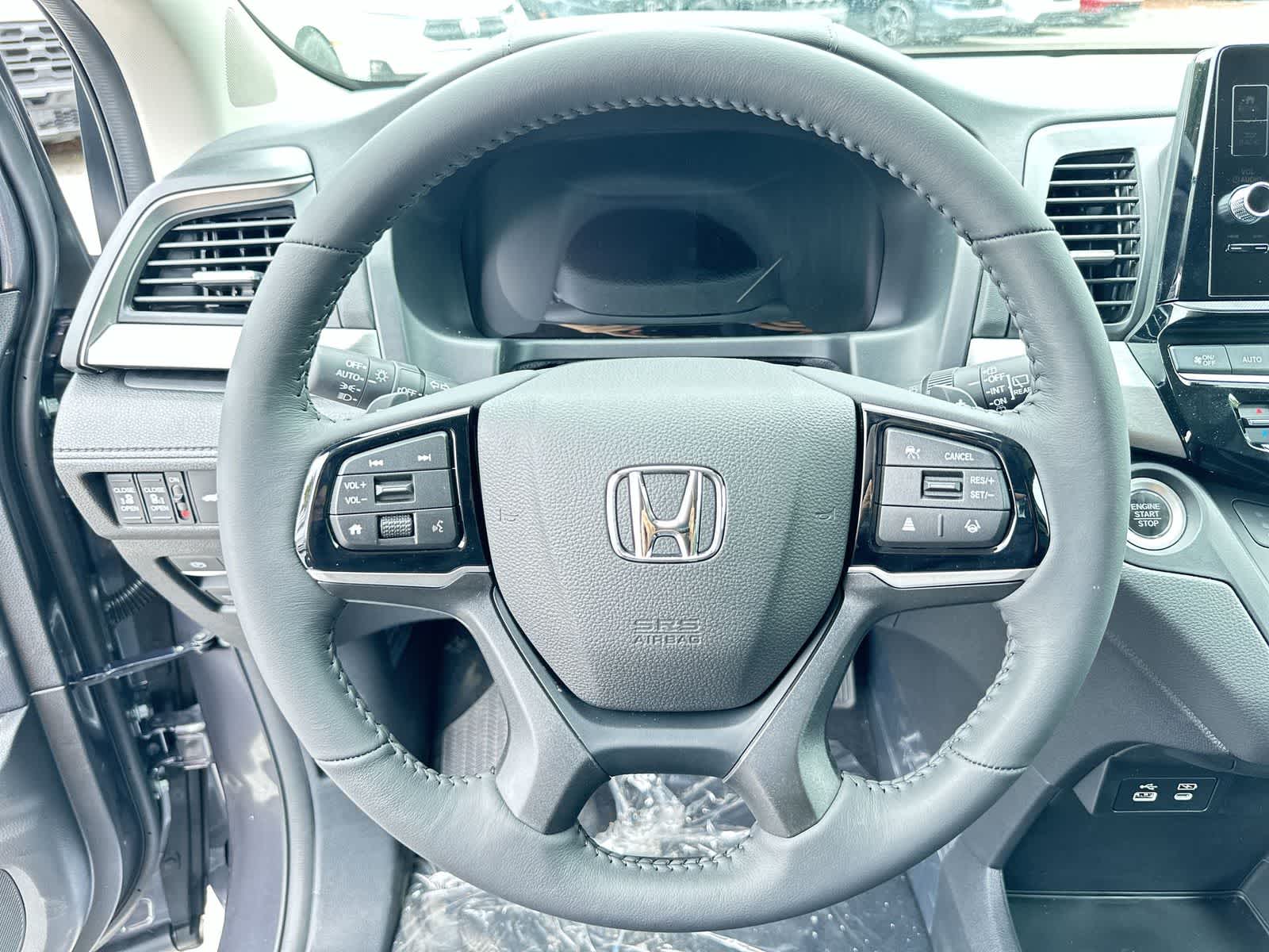 Thumbnail: 2026 Honda Odyssey - 20