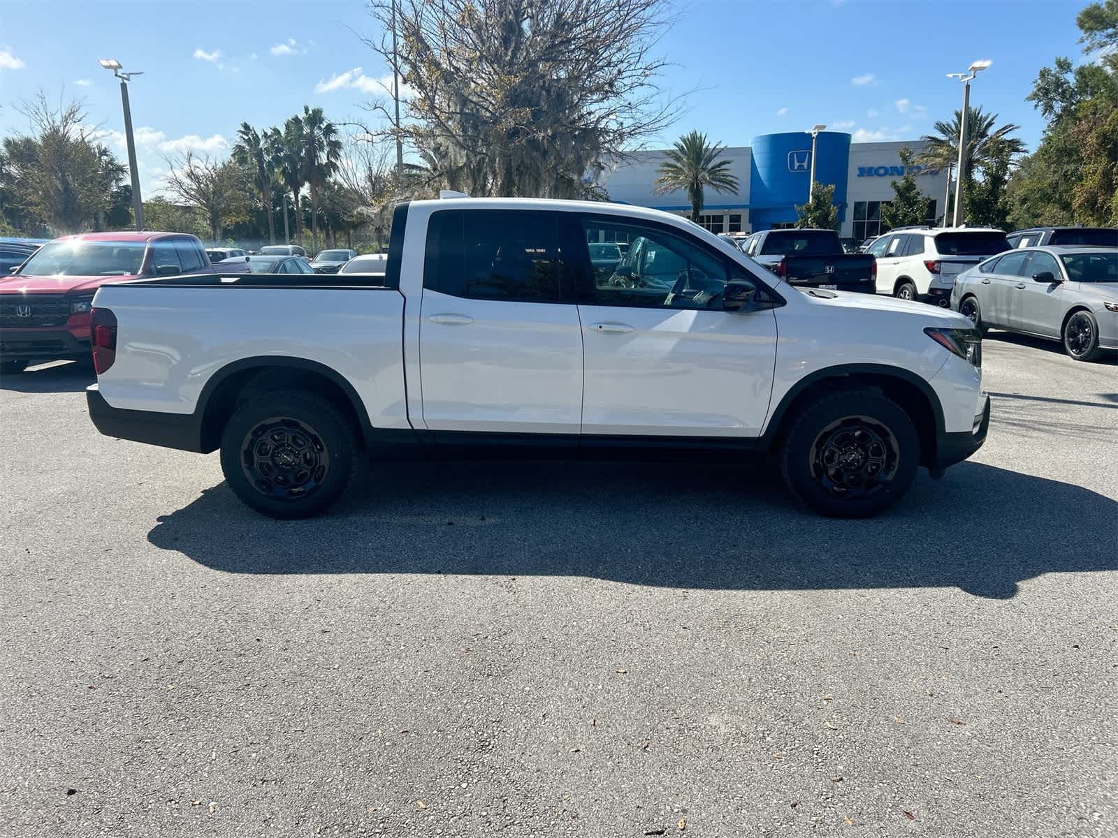 Thumbnail: 2025 Honda Ridgeline - 7