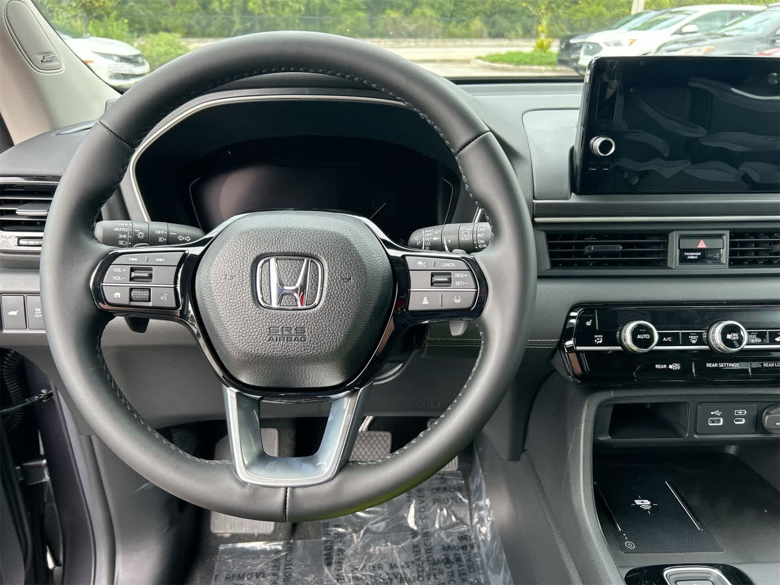 Thumbnail: 2025 Honda Pilot - 19