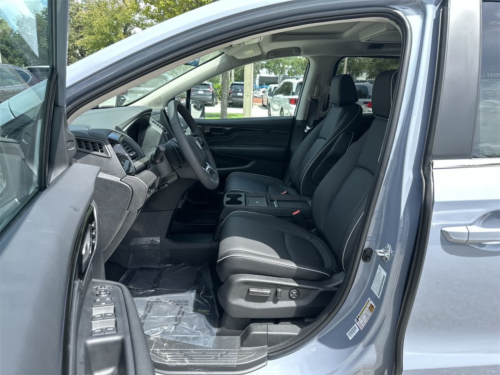 Thumbnail: 2026 Honda Odyssey - 2