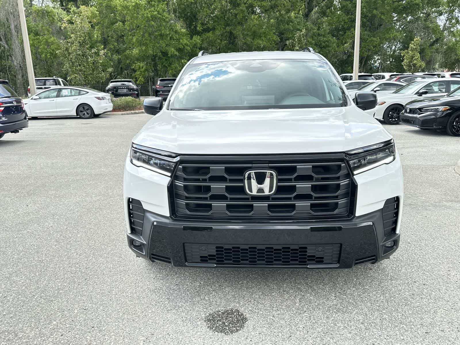 Thumbnail: 2026 Honda Pilot - 9