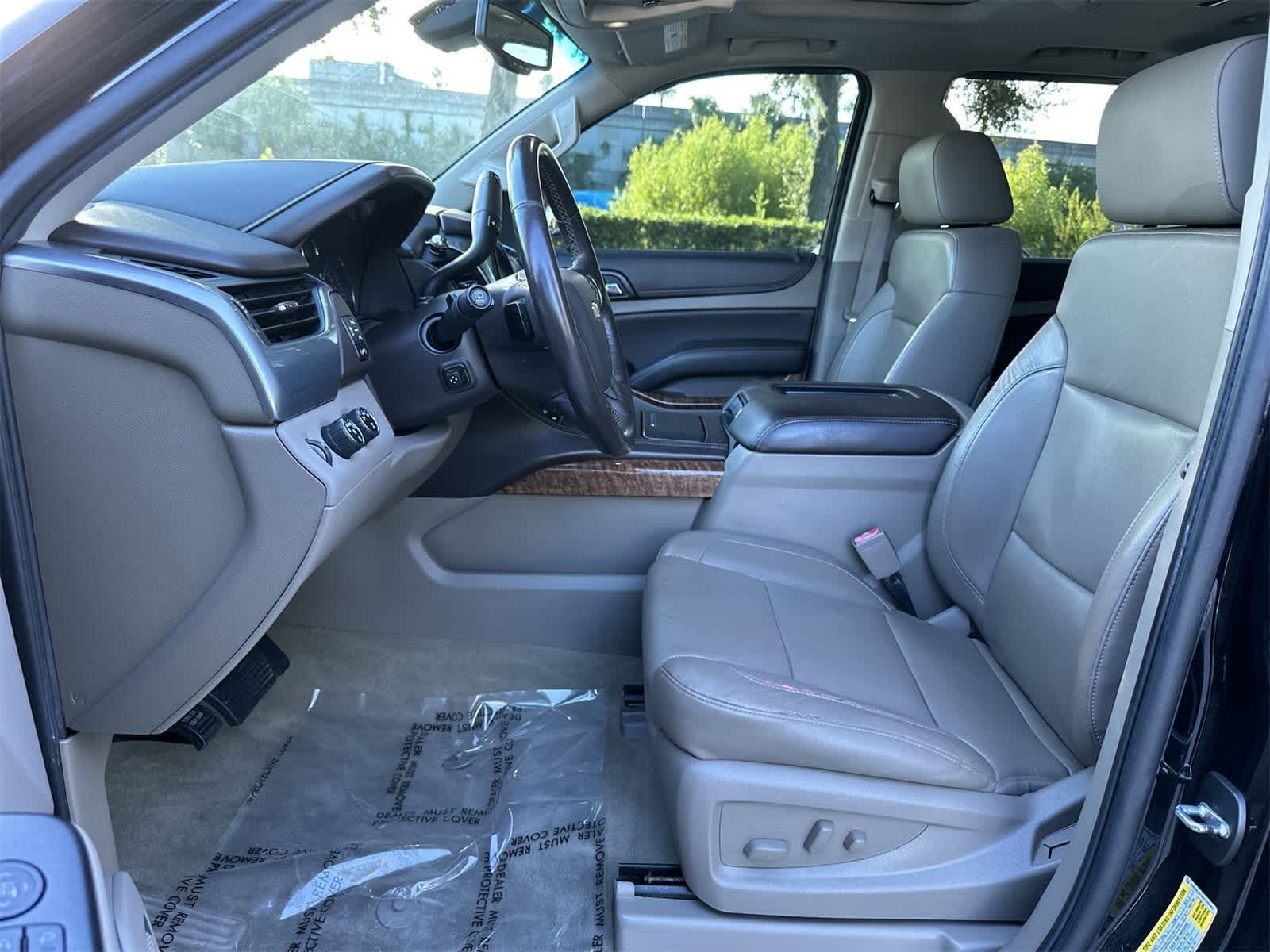 Thumbnail: 2016 Chevrolet Tahoe - 13