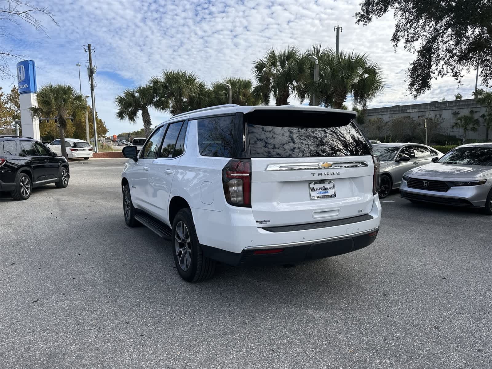 Thumbnail: 2021 Chevrolet Tahoe - 4