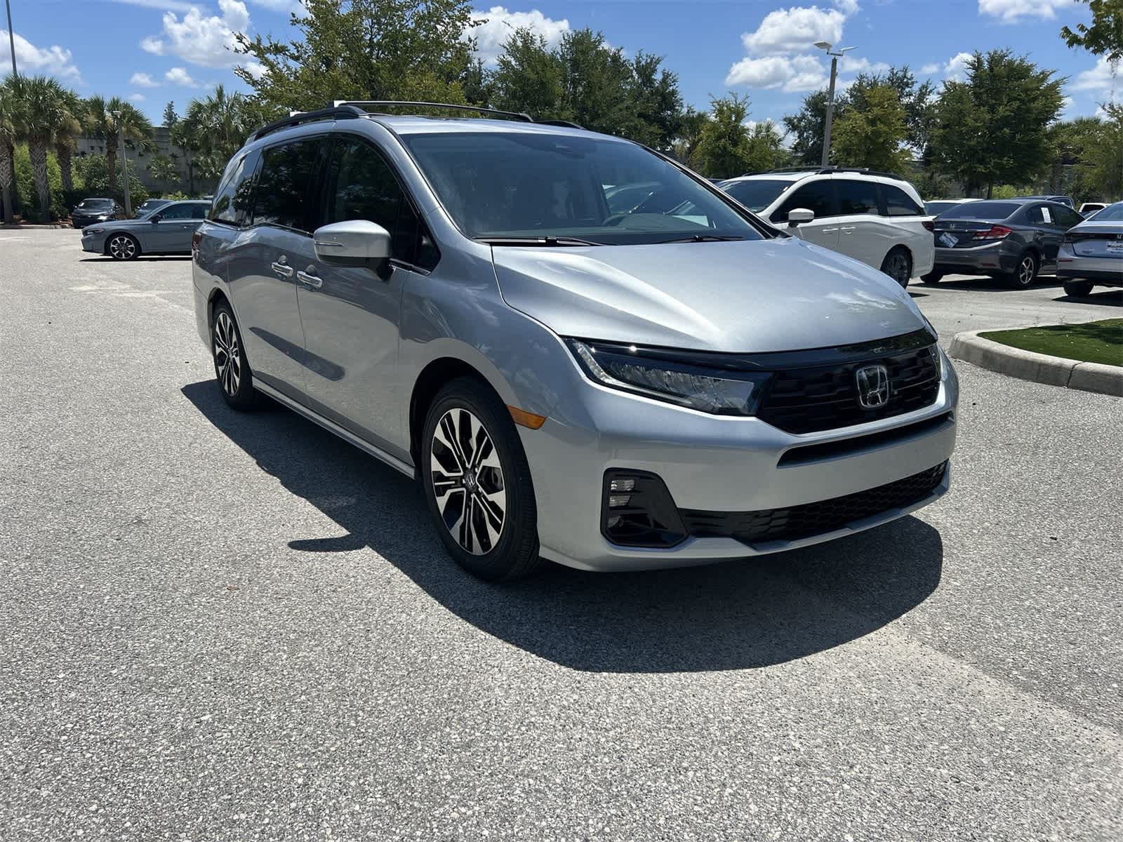 Thumbnail: 2026 Honda Odyssey - 8