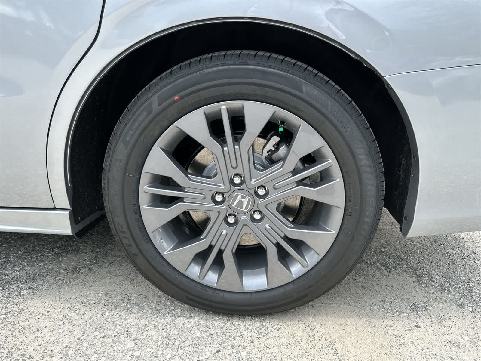 Thumbnail: 2026 Honda Odyssey - 11