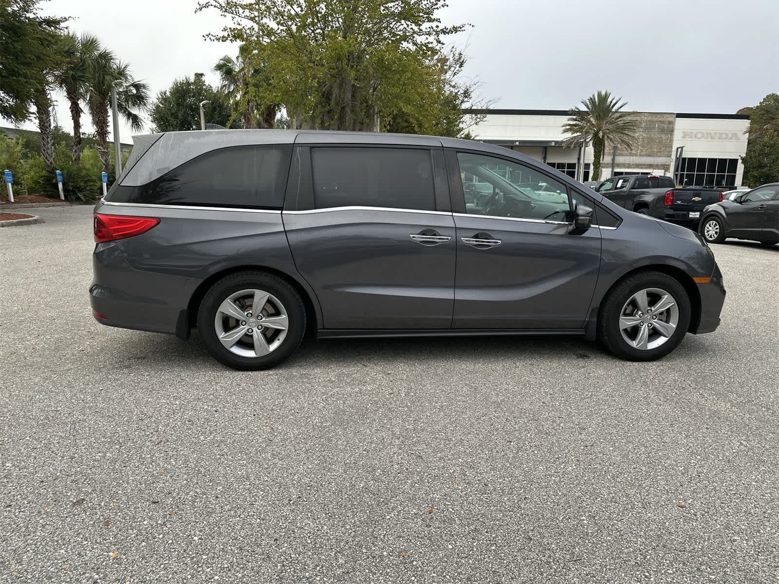 Thumbnail: 2018 Honda Odyssey - 7