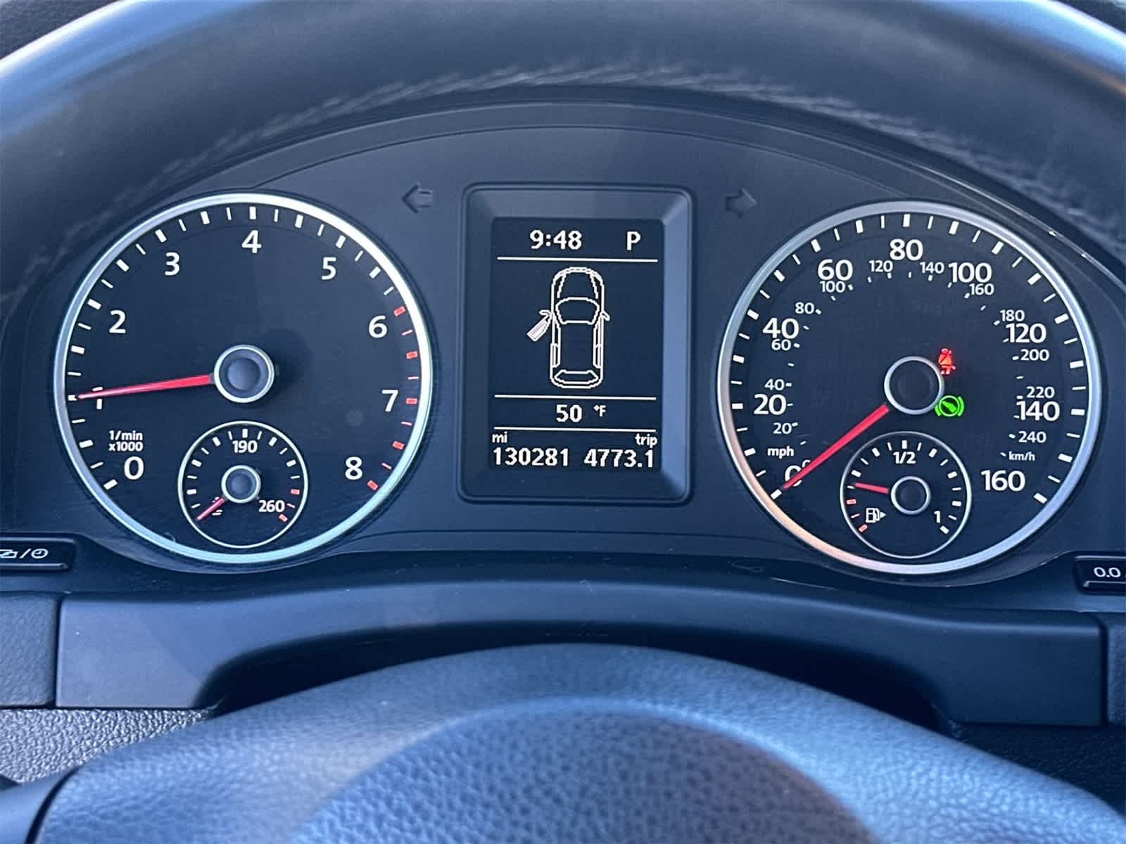 Thumbnail: 2018 Volkswagen Tiguan - 22