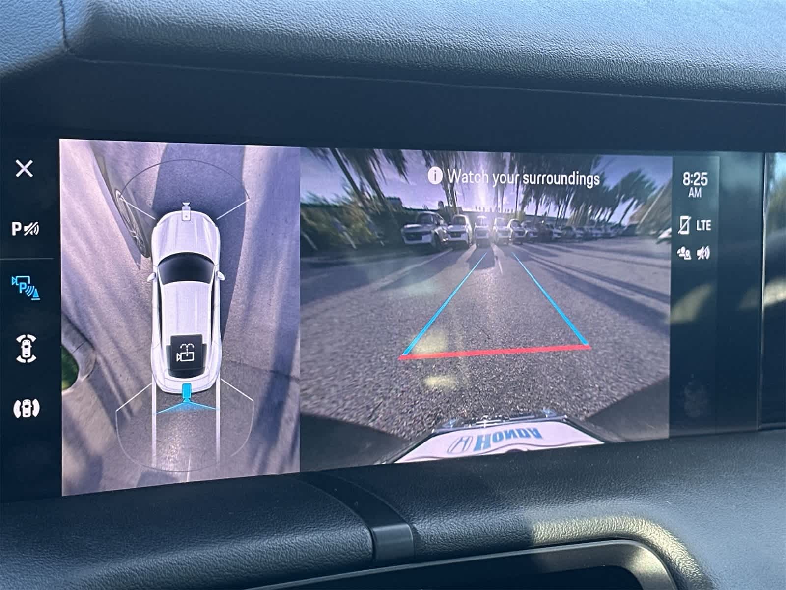 Thumbnail: 2021 Porsche Taycan - 21