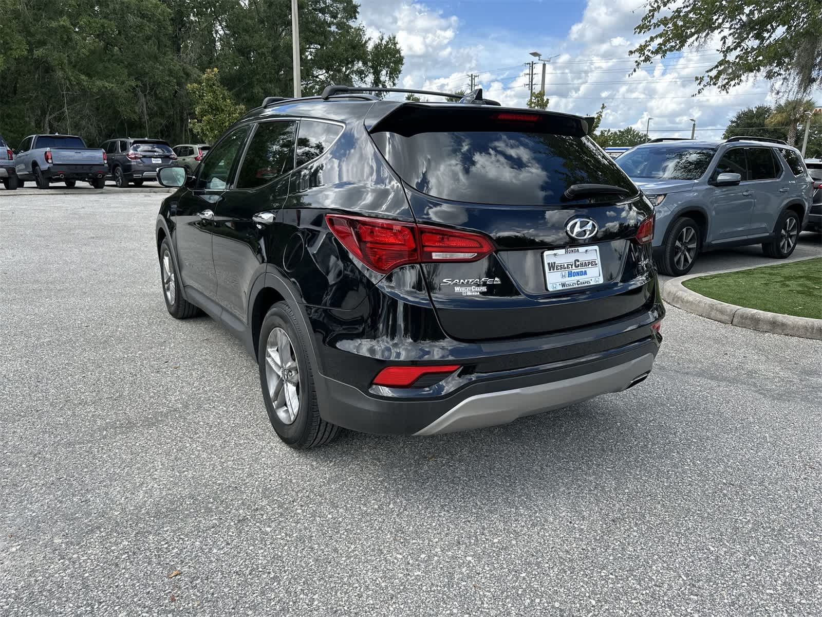 Thumbnail: 2018 Hyundai Santa Fe - 4
