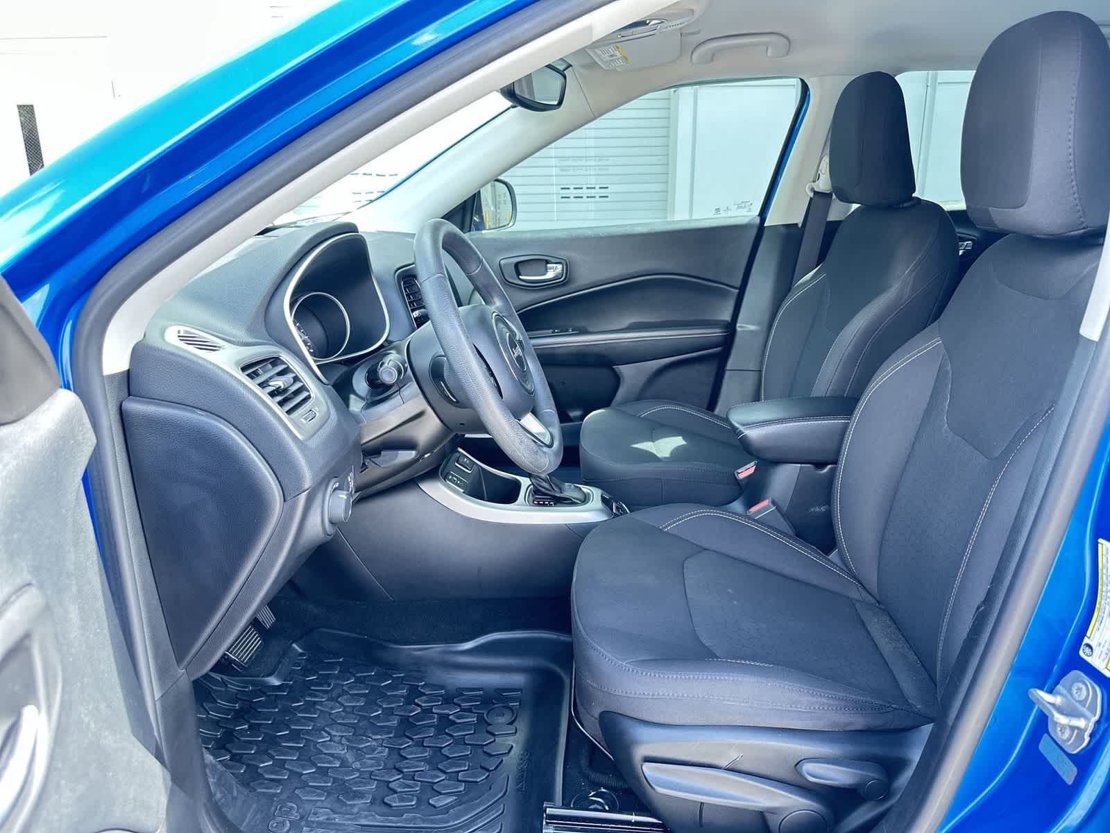 Thumbnail: 2019 Jeep Compass - 13