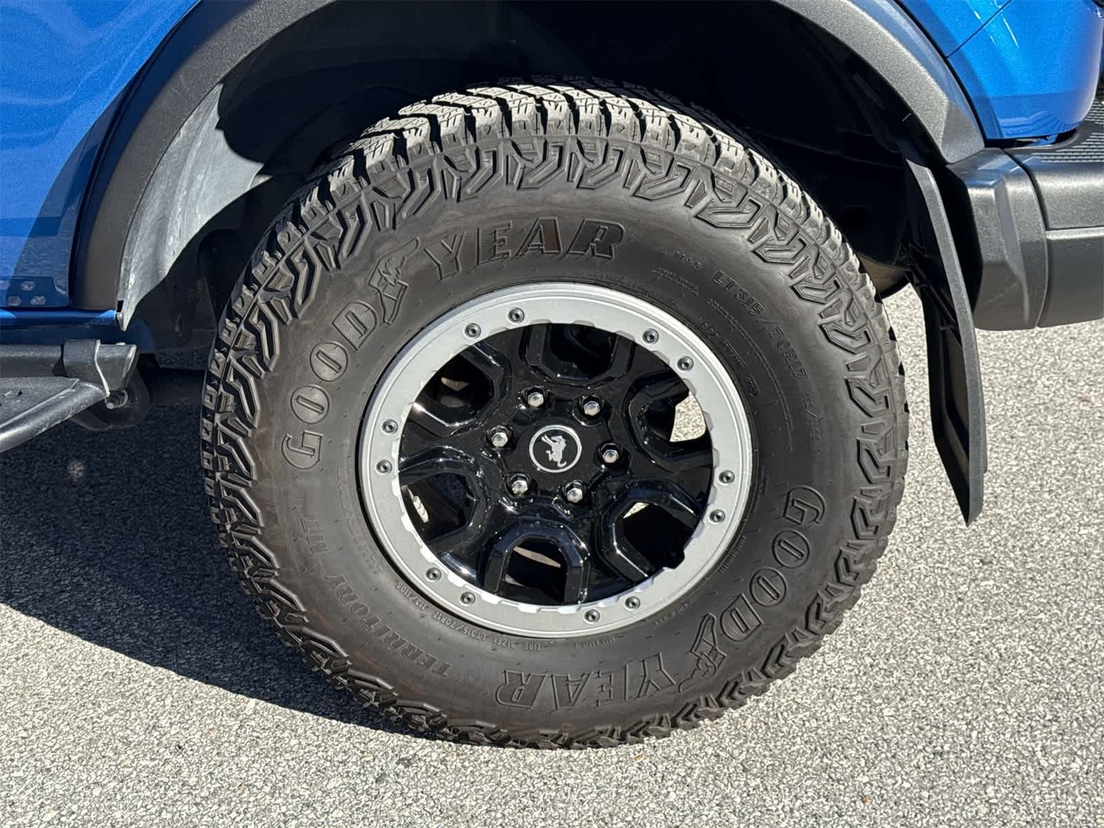 Thumbnail: 2023 Ford Bronco - 12