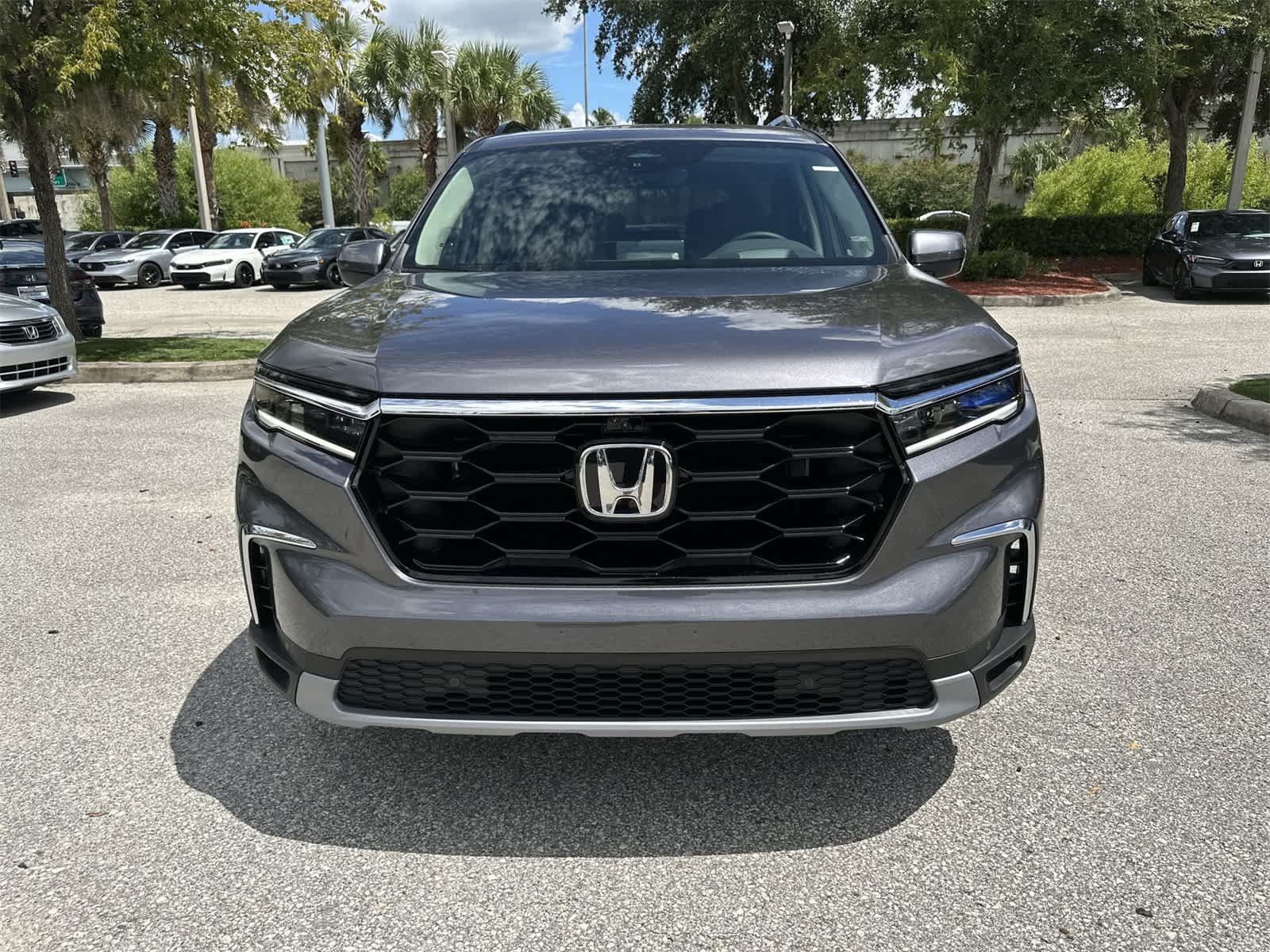 Thumbnail: 2025 Honda Pilot - 9