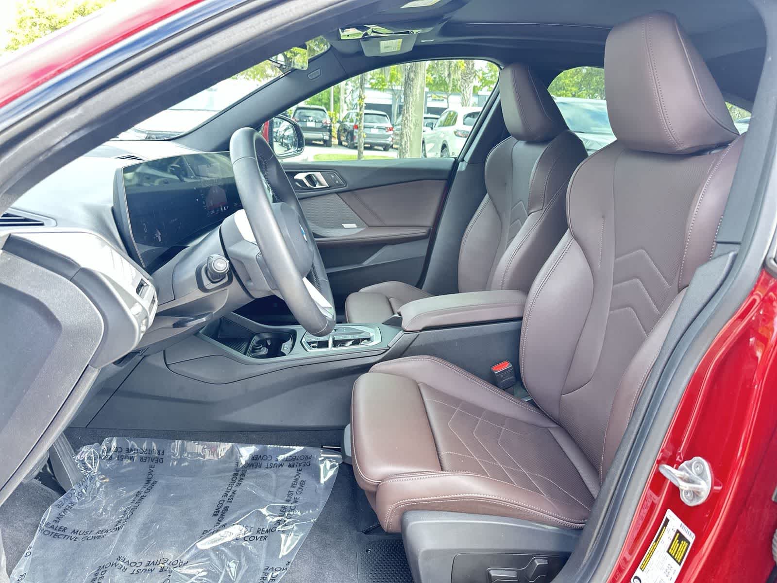 Thumbnail: 2025 BMW 2 Series - 13