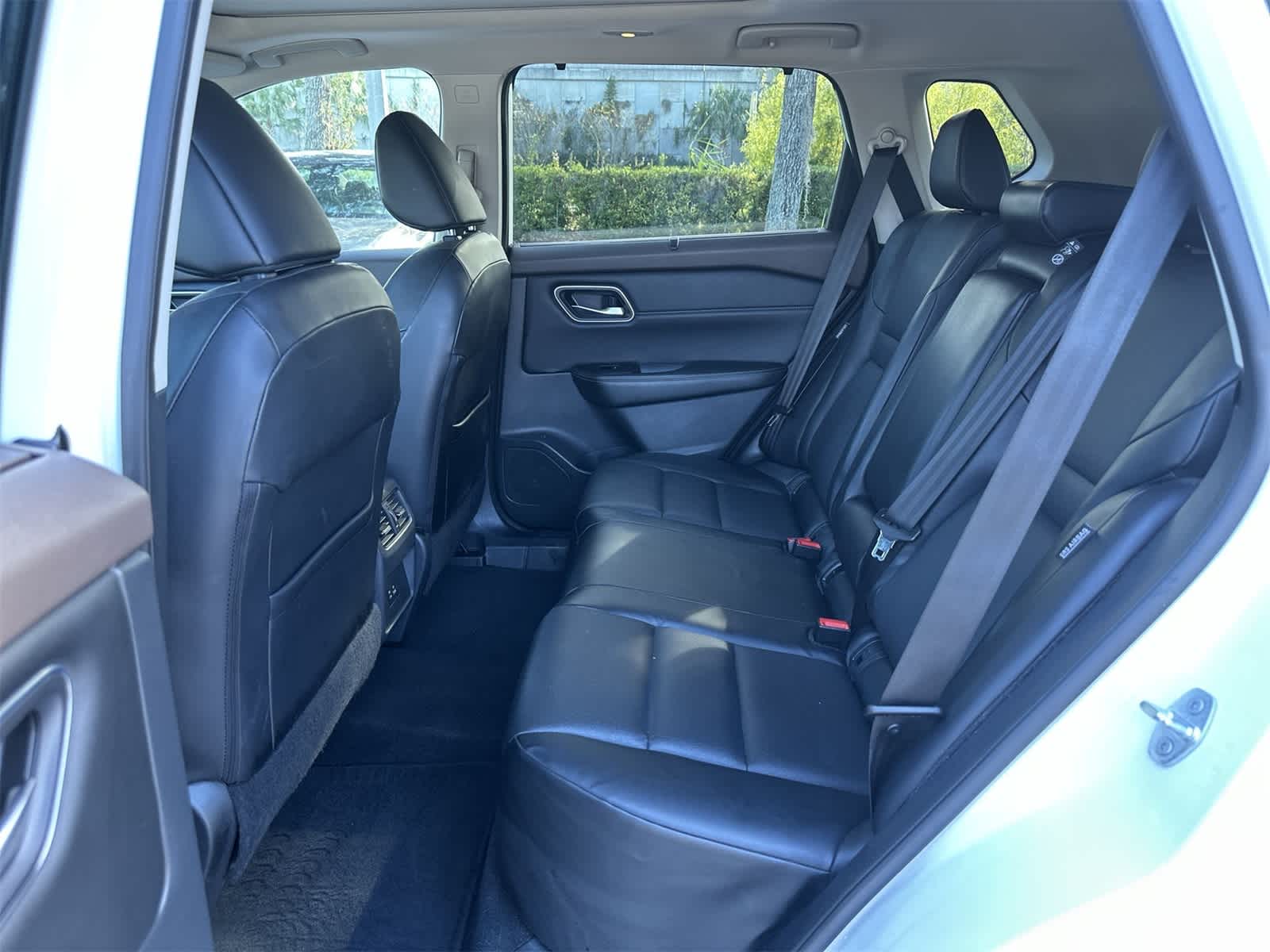 Thumbnail: 2021 Nissan Rogue - 15