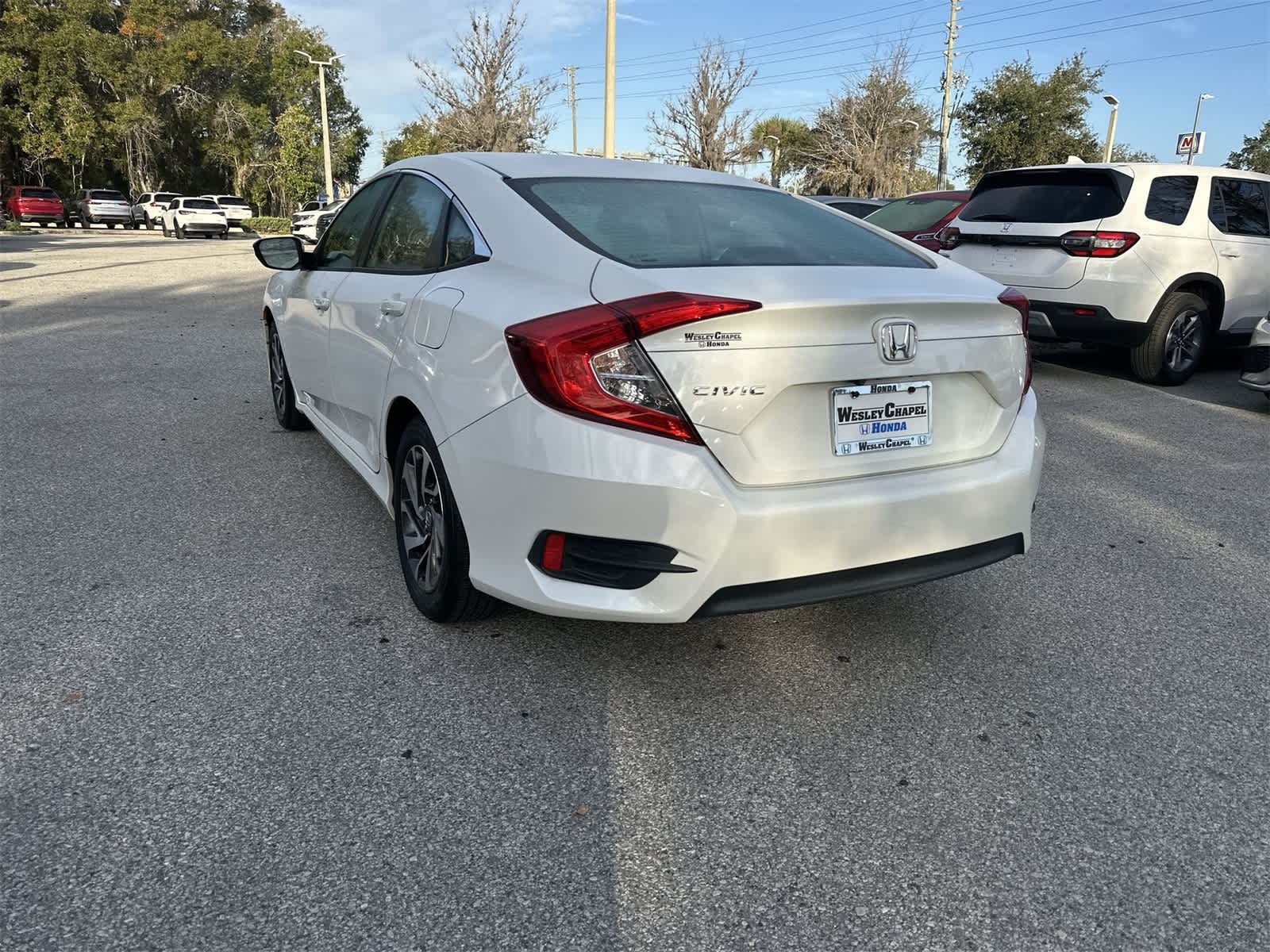 Thumbnail: 2016 Honda Civic - 4